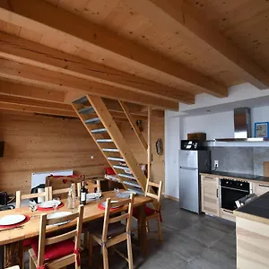 Perche Chalet